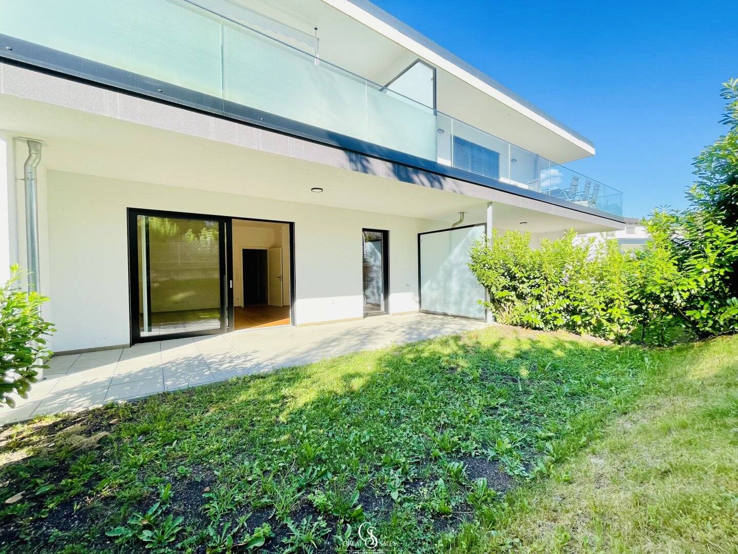 Neubau in hochwertiger Ausführung: Traumhafte 2-Zimmer-Gartenterrassenwohnung mit Garage & Parkplatz - ruhig, sonnig & perfekt aufgeteilt!