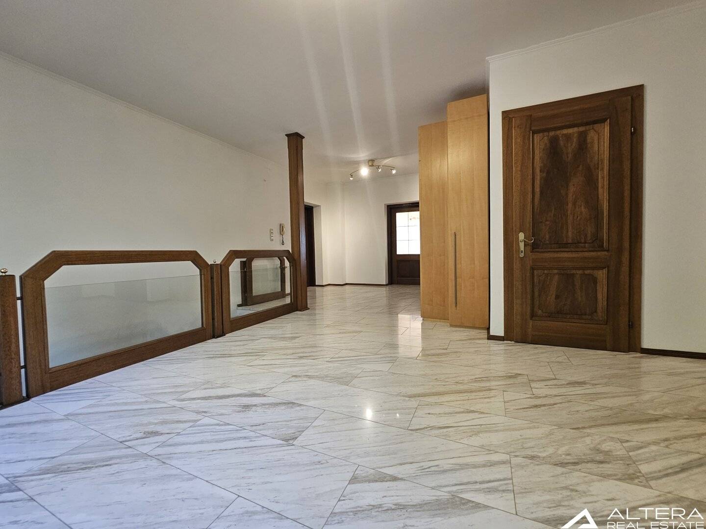 St. Radegund bei Graz! - Ruhige und große Etagenwohnung mit Balkon und Parkplatz nur unweit von Graz entfernt!
