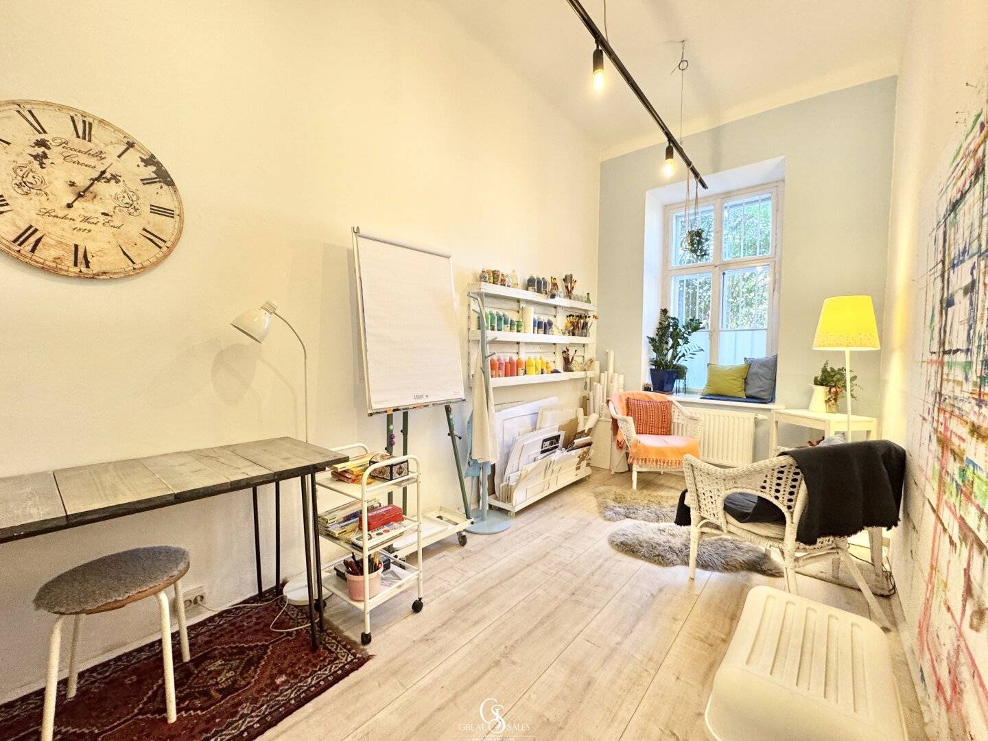 Stadtwohnung oder Atelier – Gestaltungspotenzial in zentraler Lage