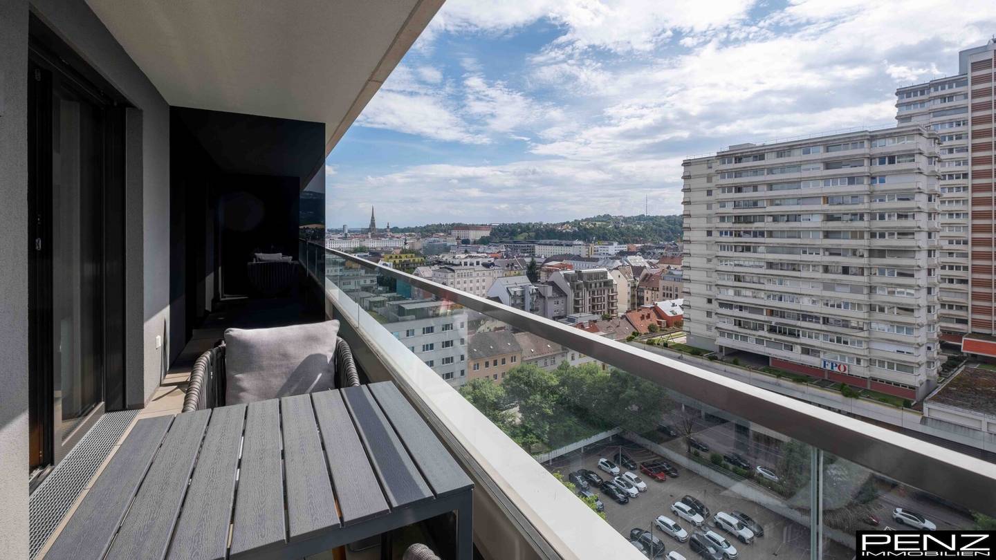 LINZ: Bruckner Tower. Urbanes Wohnerlebnis im 13. Stock