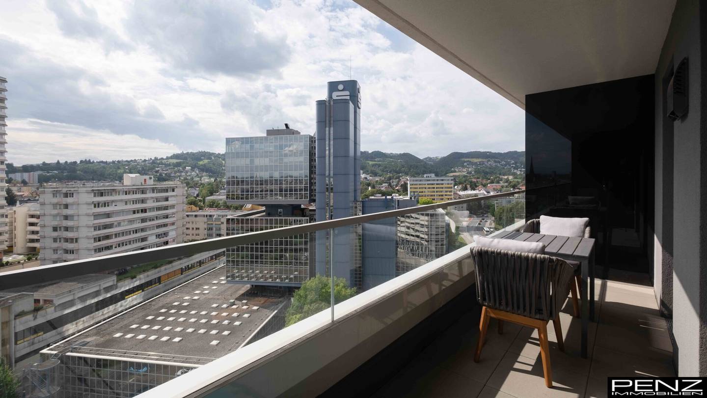 LINZ: Bruckner Tower. Urbanes Wohnerlebnis im 13. Stock