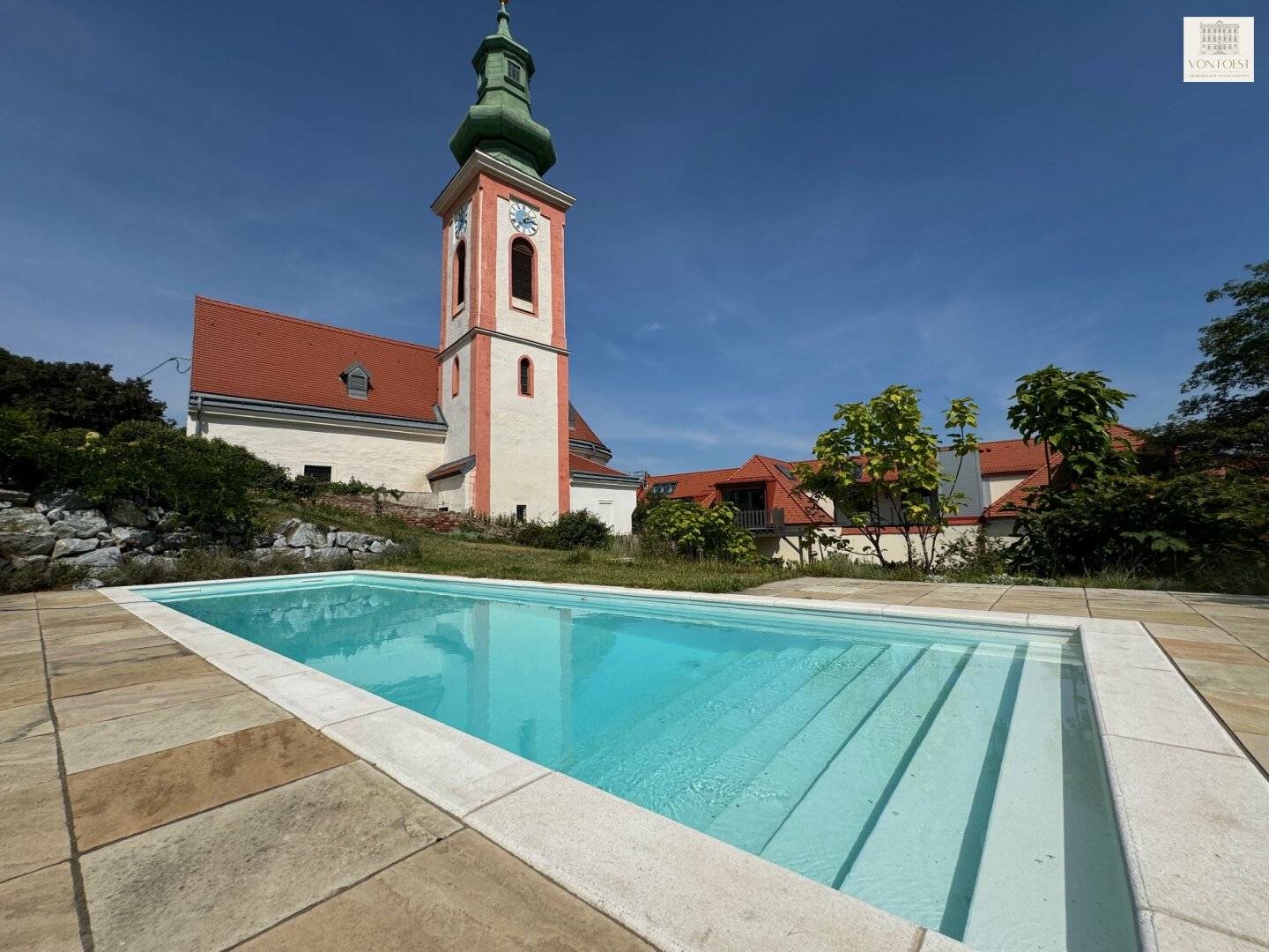 RESIDIEREN AM FREIHOF im Herzen der Weinberge - Historischer Charme kombiniert mit dem Zeitgeist der Moderne