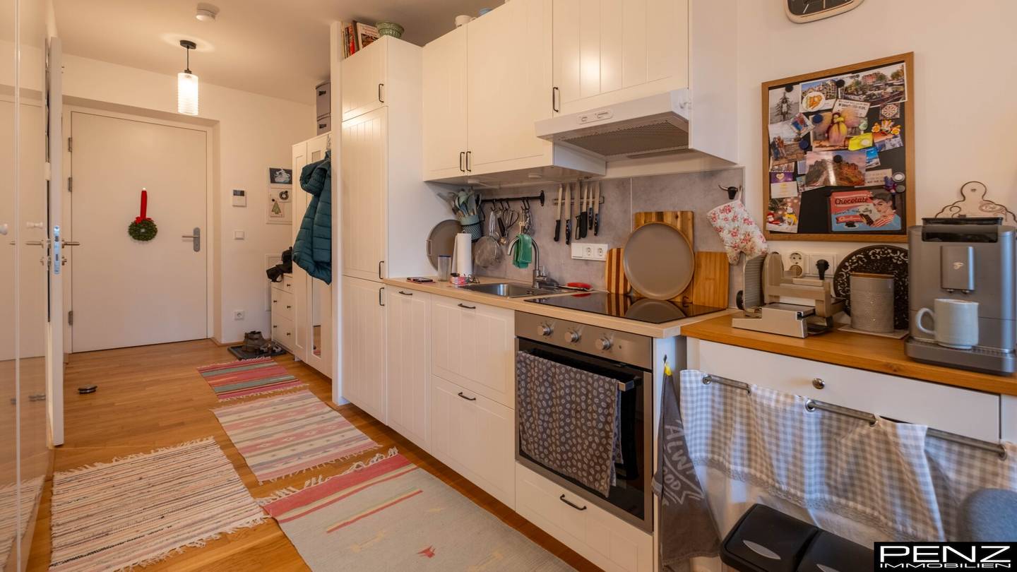 LINZ-URFAHR: Attraktive Microflat im Bruckner Tower