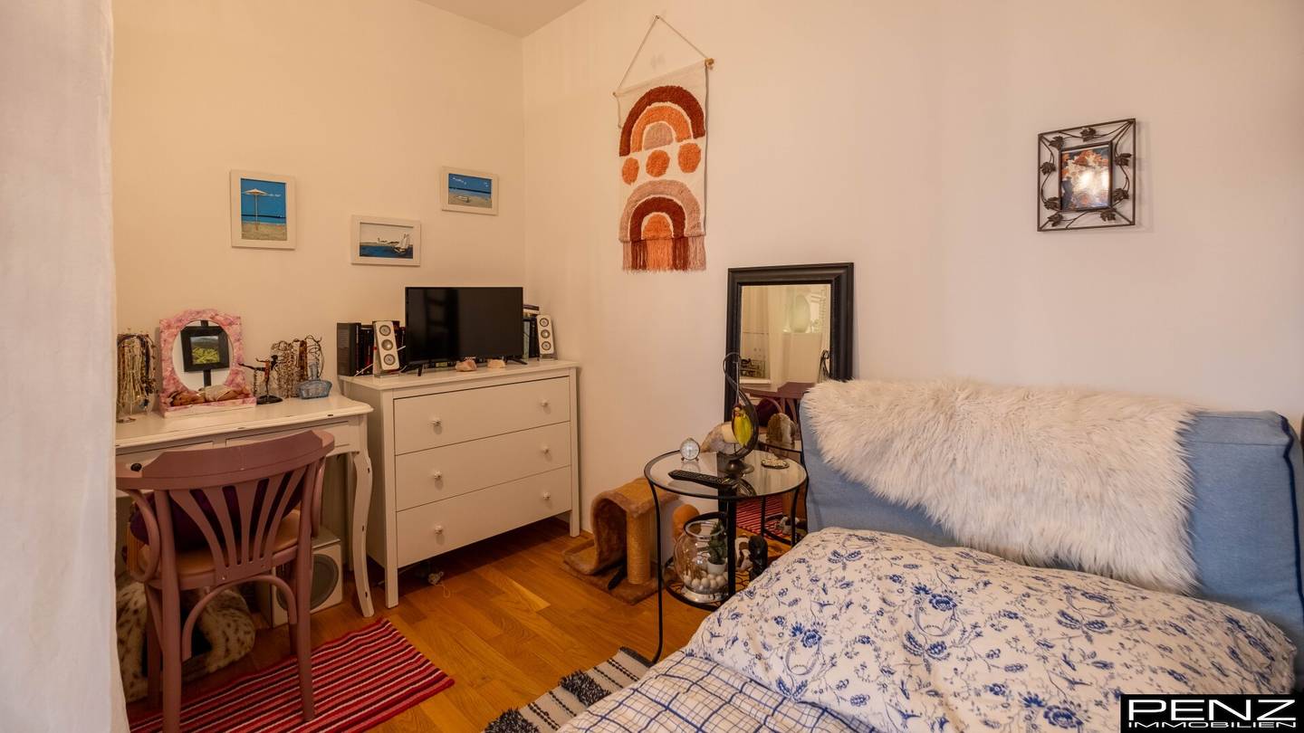 LINZ-URFAHR: Attraktive Microflat im Bruckner Tower