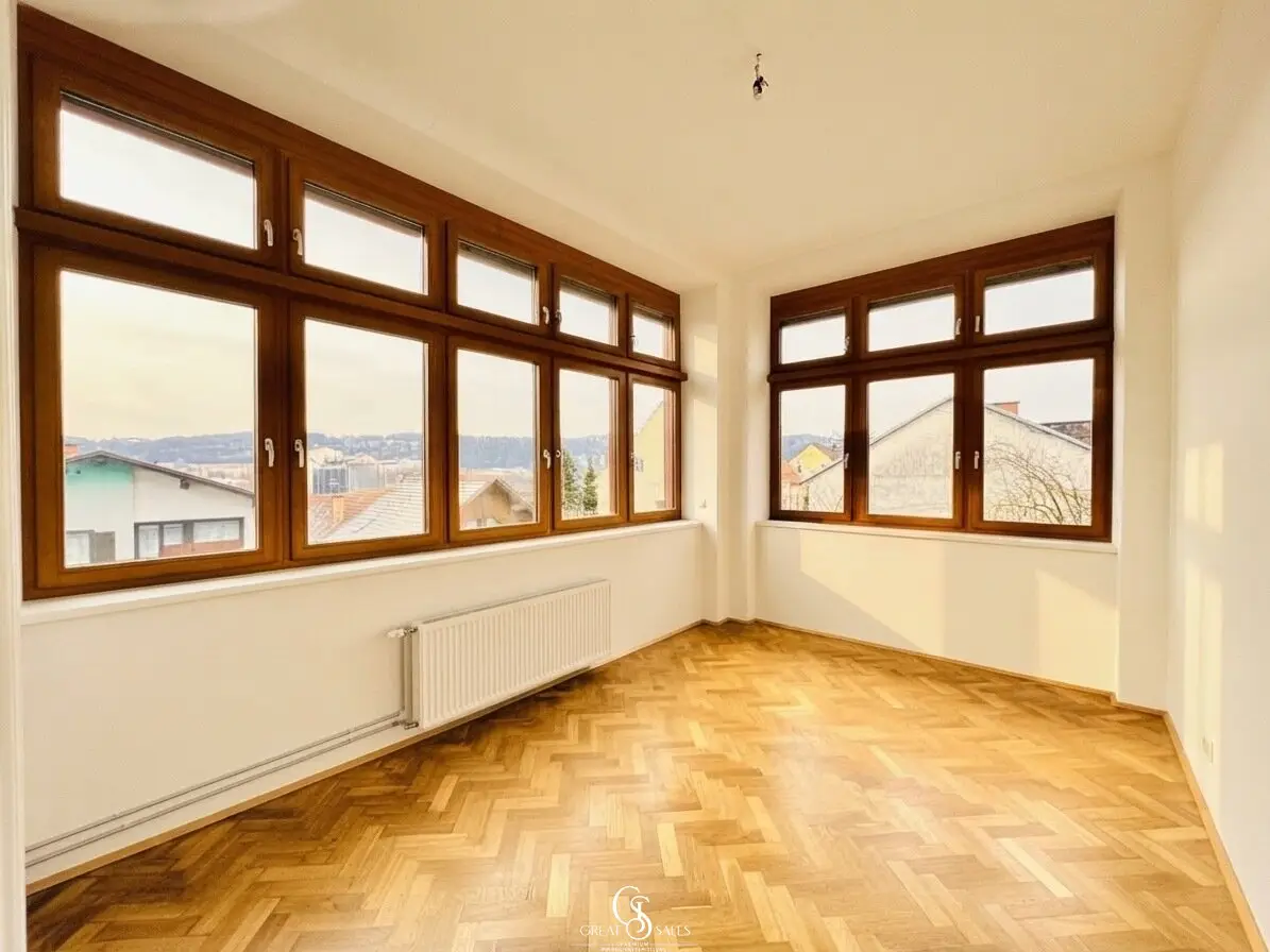 Stilvolle Belletage mit außergewöhnlichem Verandazimmer in der Villa Wertheim - inkl. Parkplatz & Keller - Erstbezug!