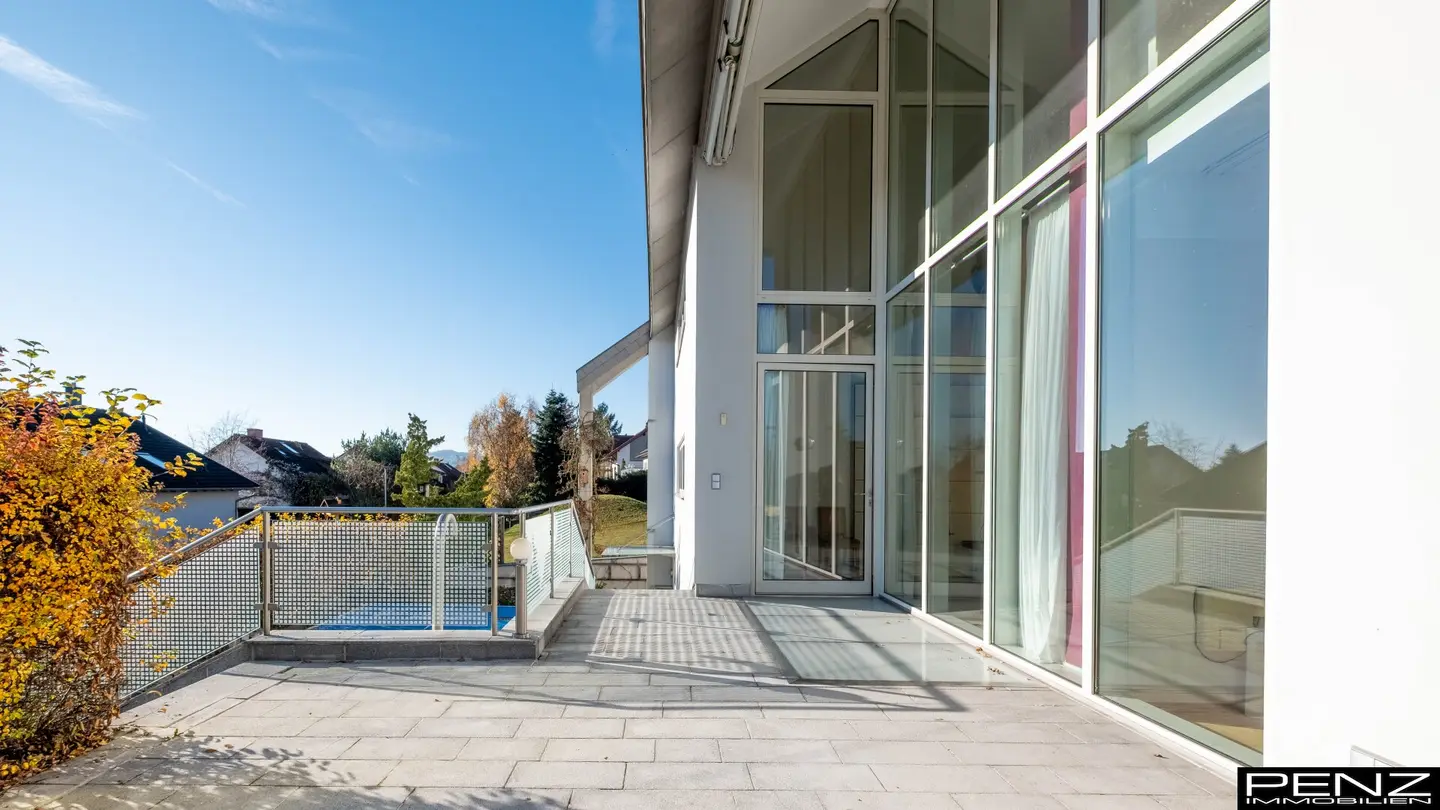 GALLNEUKIRCHEN: Großes Traumhaus mit eleganter Architektur