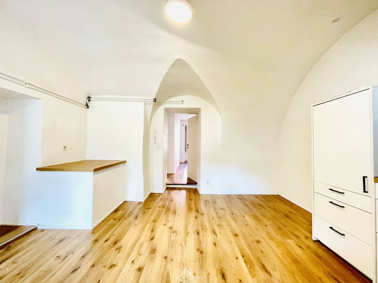 Kompakte 2-Zimmer-Stadtwohnung mit moderner Marken-Küche!