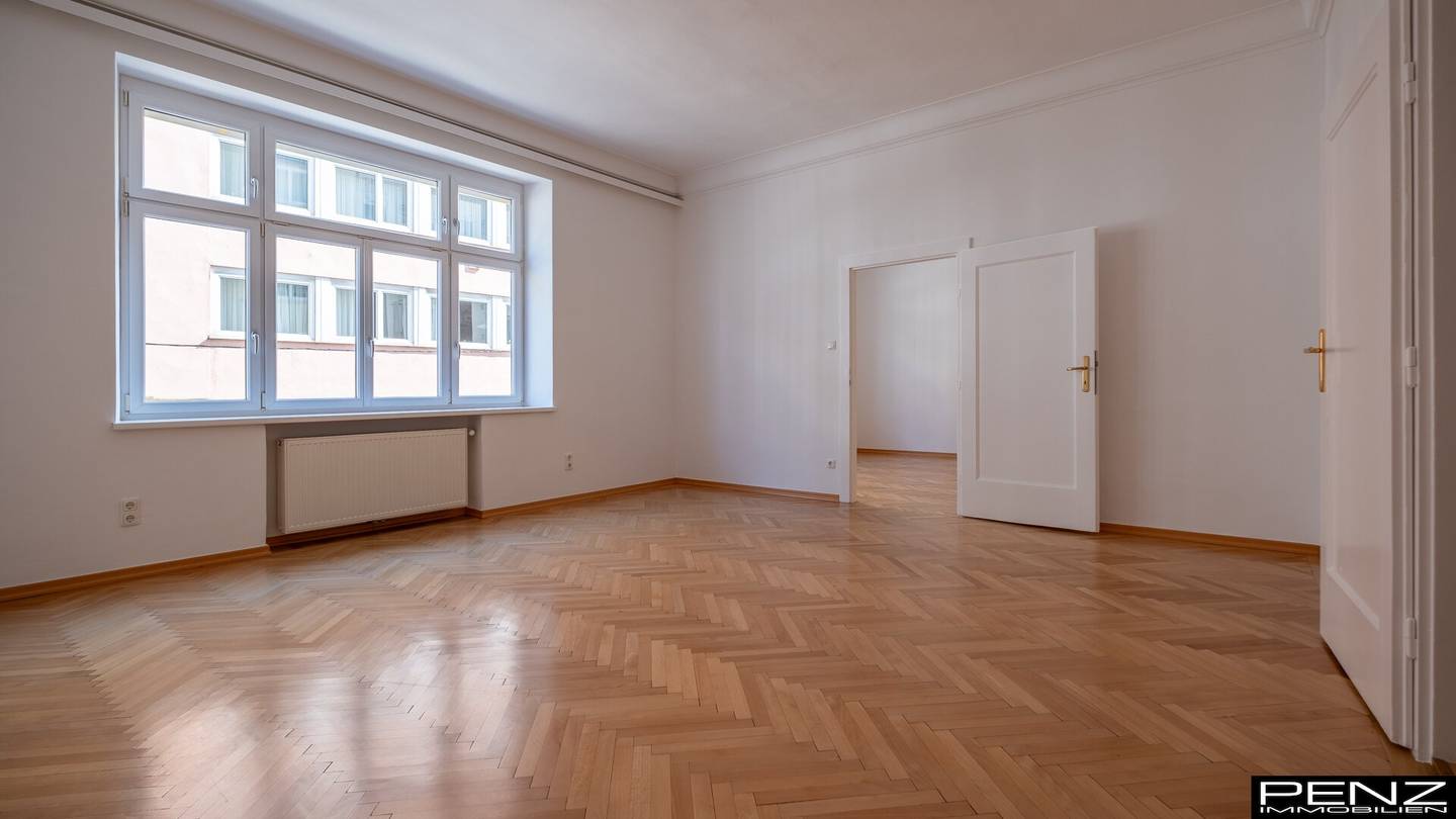 LINZ: Downtown - Work and or Live