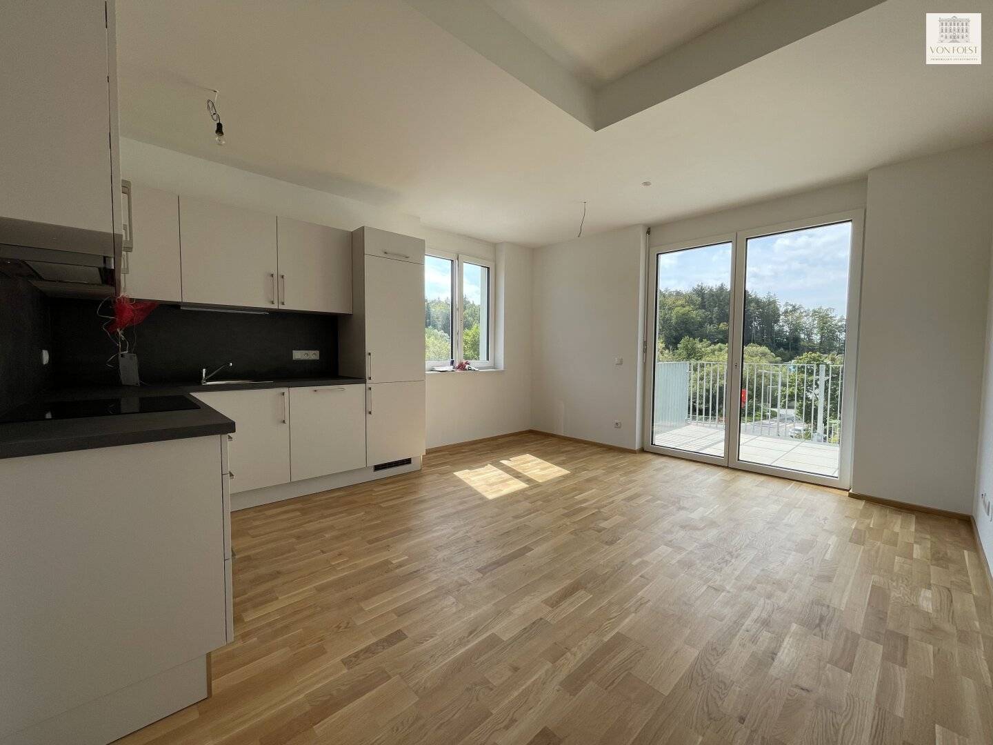 LEASE UNTIL 02/2028 - Beautiful 3-room apartment with spacious balcony and dreamy view