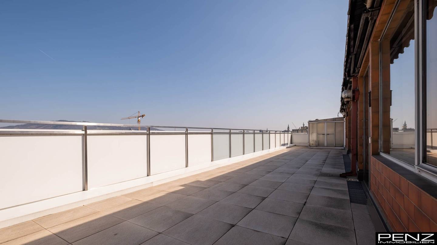 LINZ Urfahr: Elegantes Penthouse mit Aussicht mitten in Urfahr
