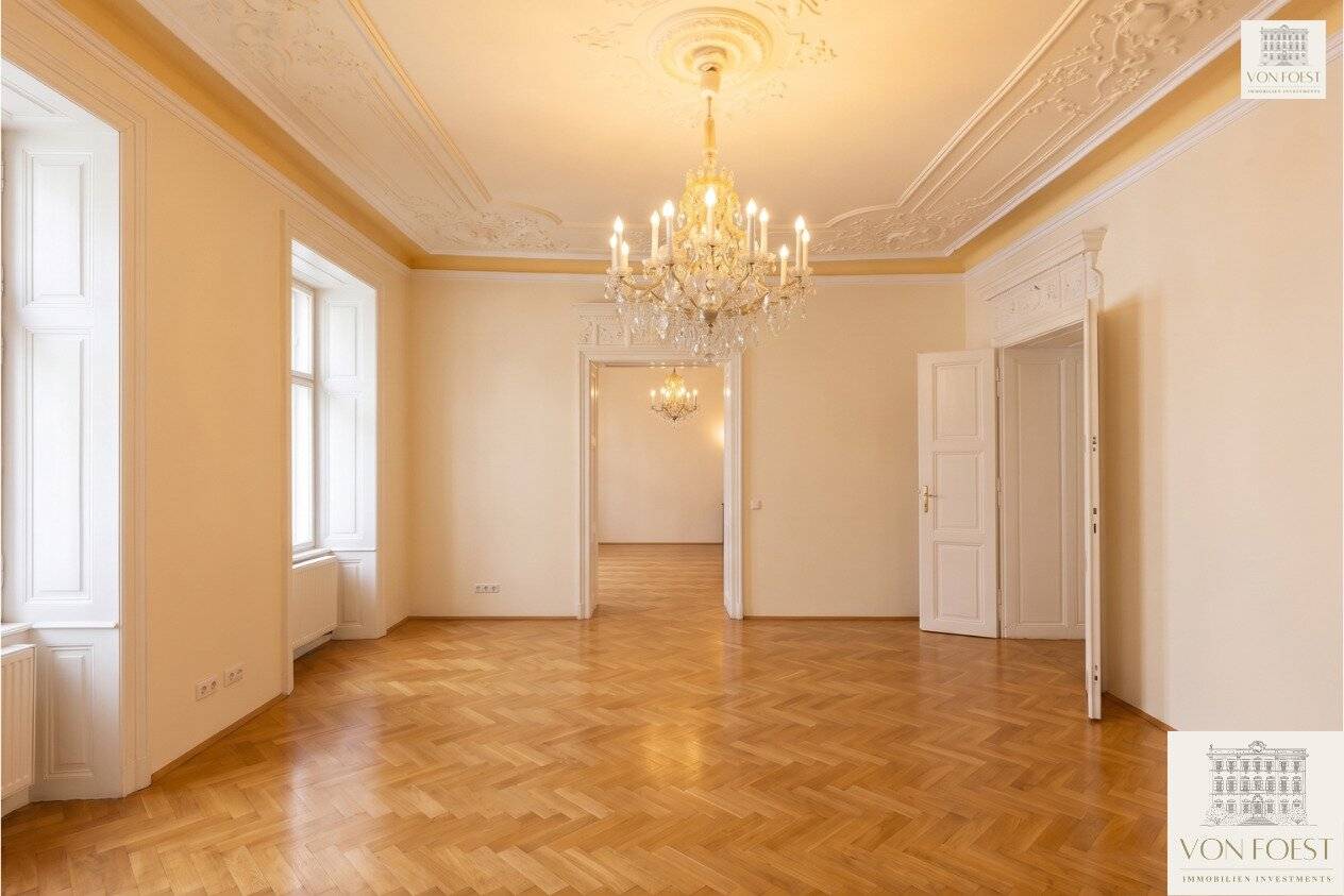Wiener ALTBAUJUWEL mit riesiger Terrasse und Blick auf die Votivkirche | inkl. GARAGEN-Stellplatz | ca. 50qm Terrasse