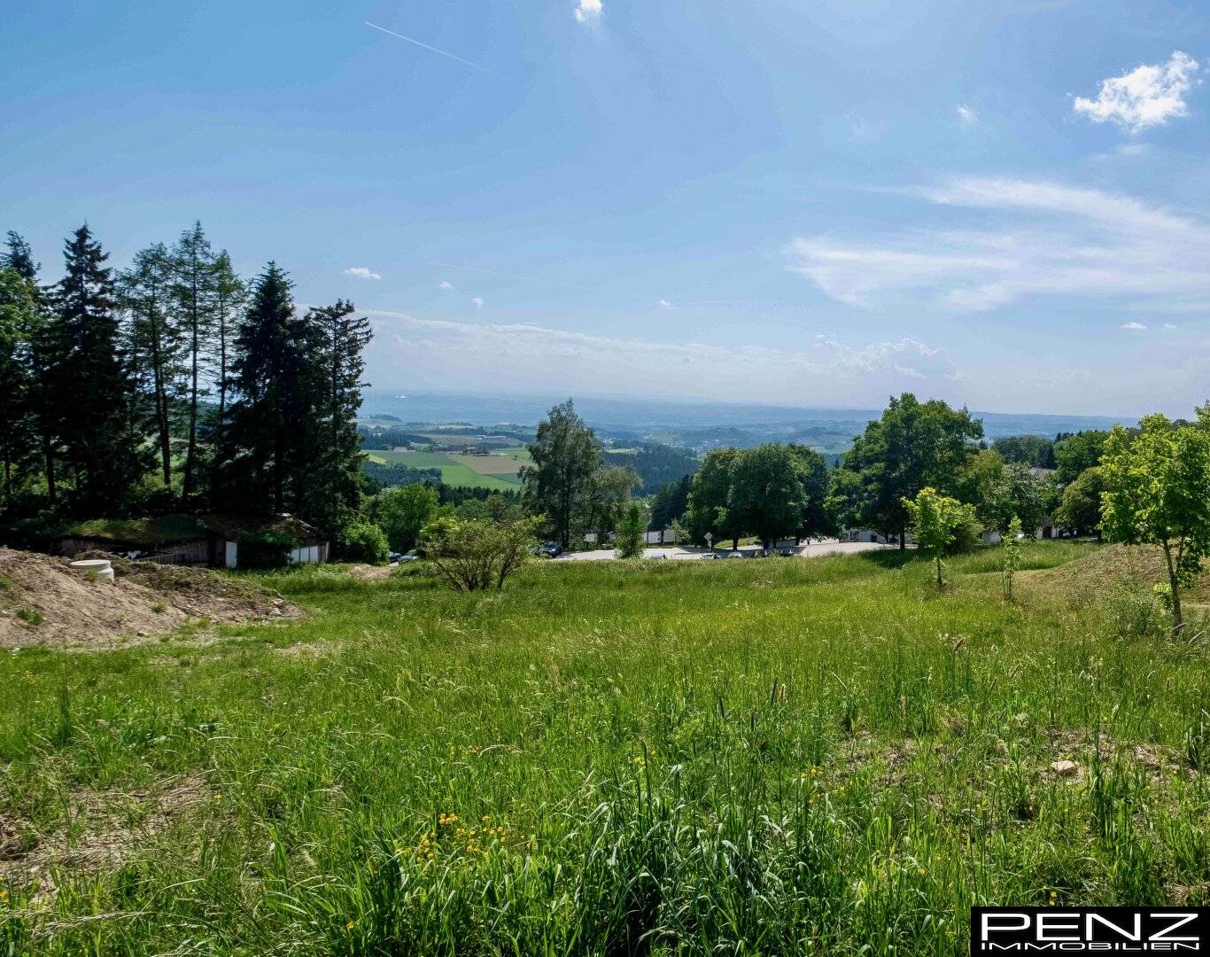 EIDENBERG: Großes, bestgelegenes Grundstück in Aussichtslage