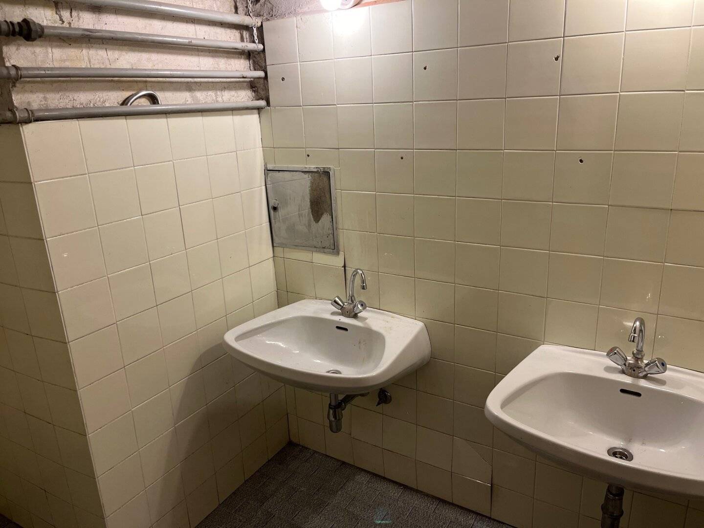 Mischekgasse - 29,50m2 großes Lager im Keller zu mieten