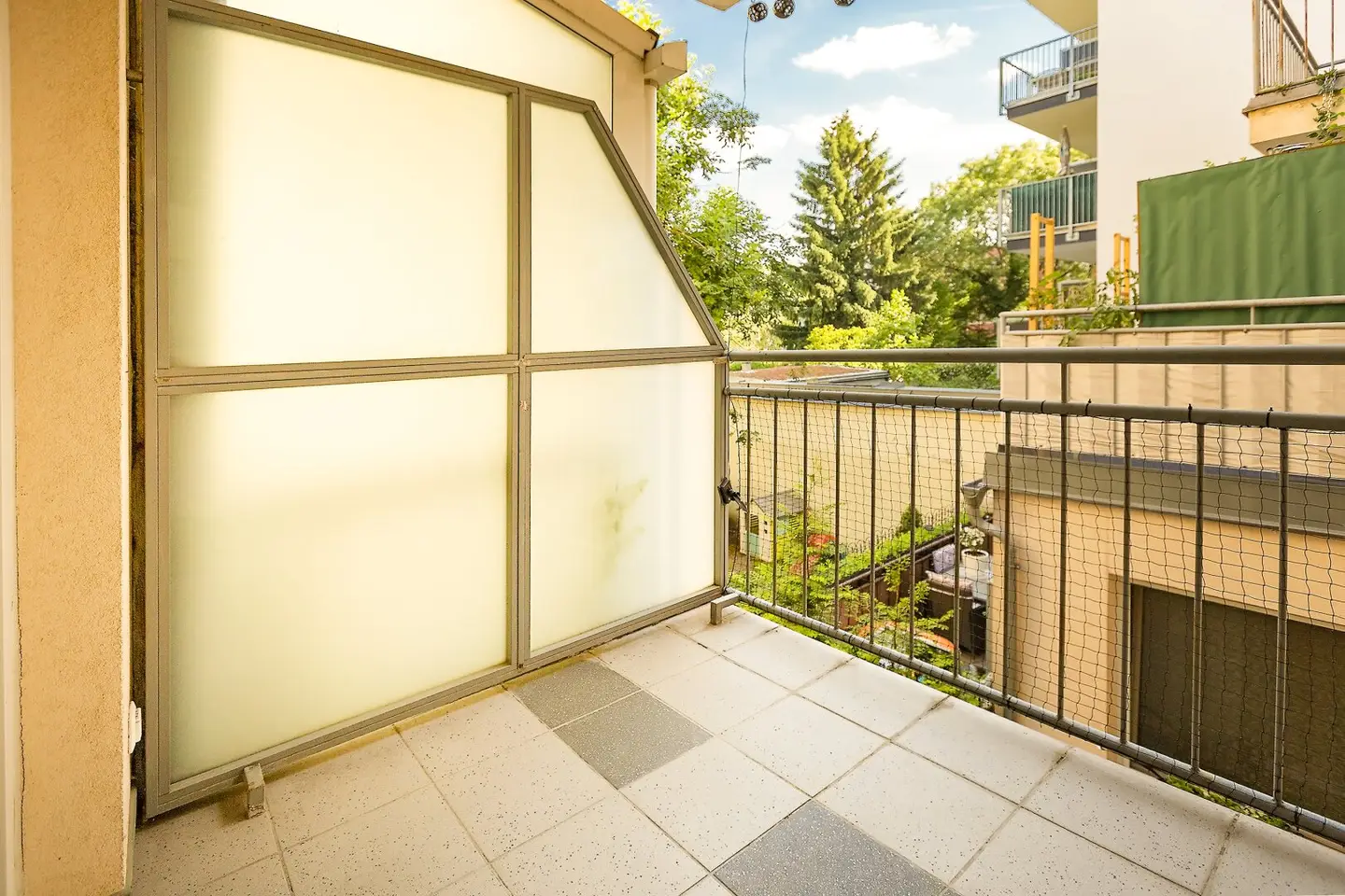 Khekgasse - 4 Zimmer Neubau mit hofseitiger Terrasse zu verkaufen