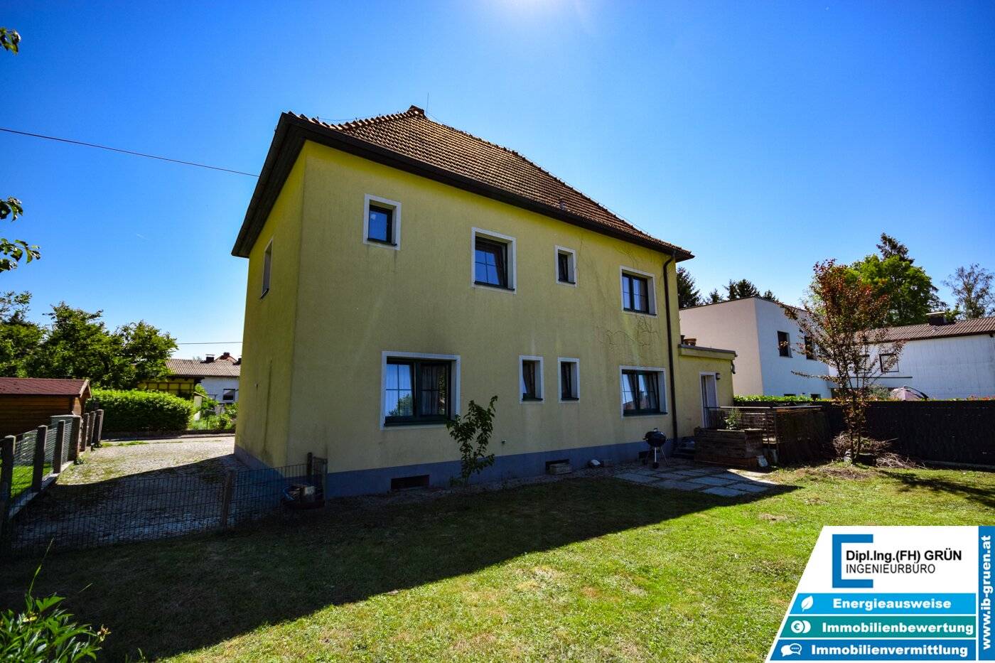 Altbau-Charme trifft Potenzial – großzügiges Haus mit 2 Einheiten