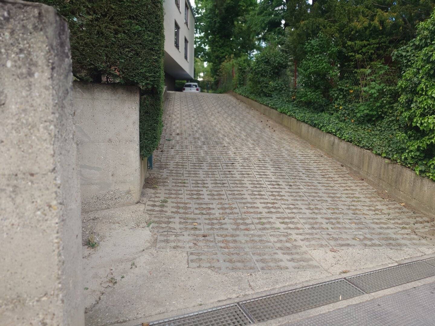 Langackergasse: Garagenstellplatz - geringe BK