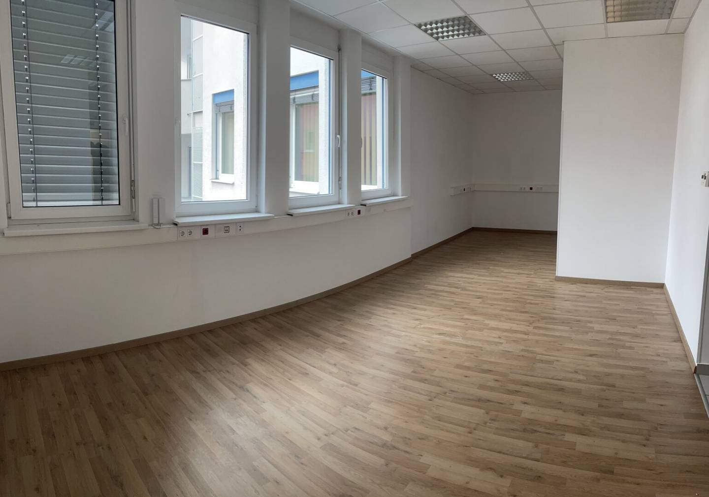 ABC2000 - modernes 2 Zimmerbüro!
