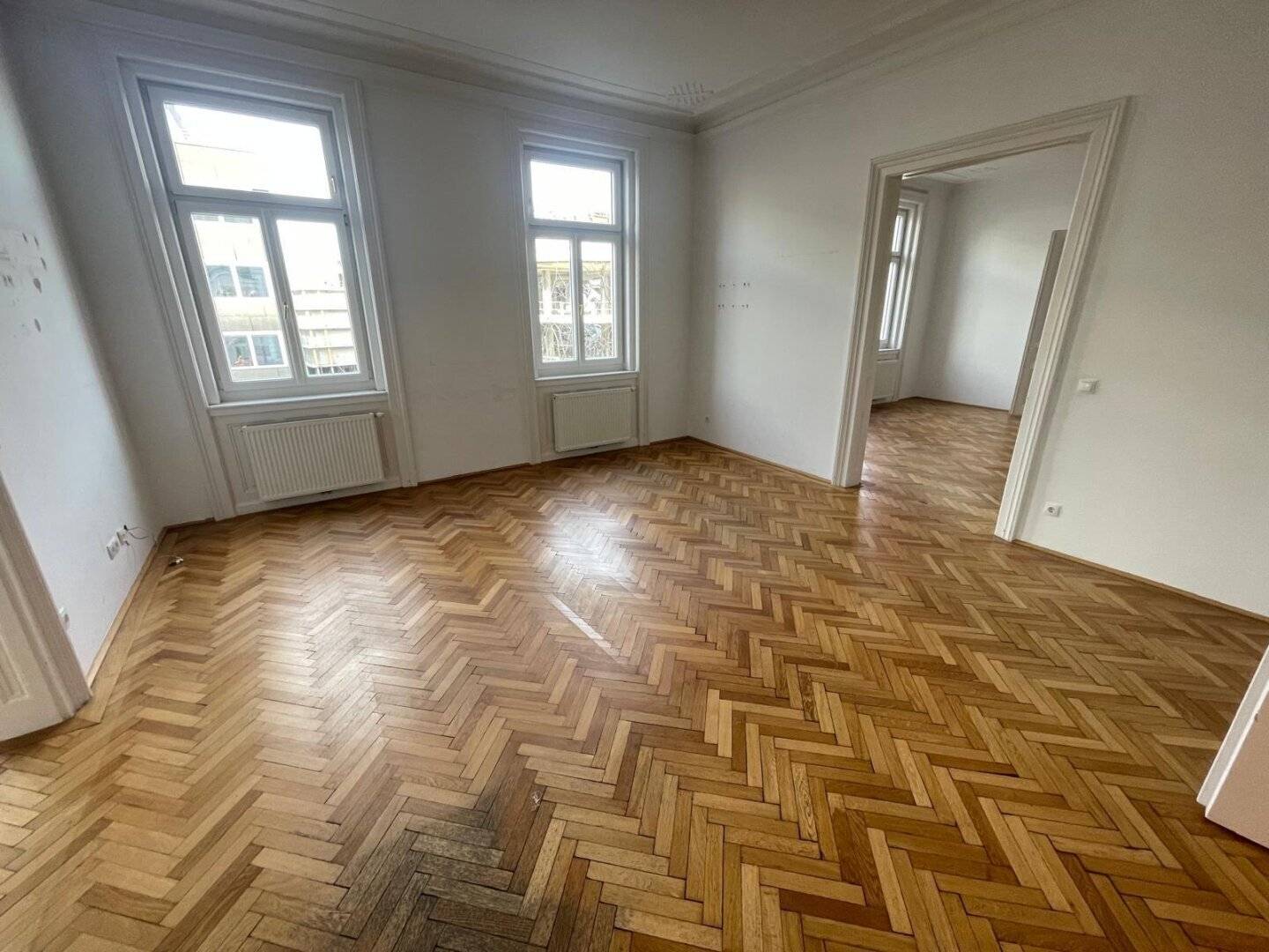 BÜRO Neu saniert 4ZI ALTBAU - Theobaldgasse an der Mariahilferstraße