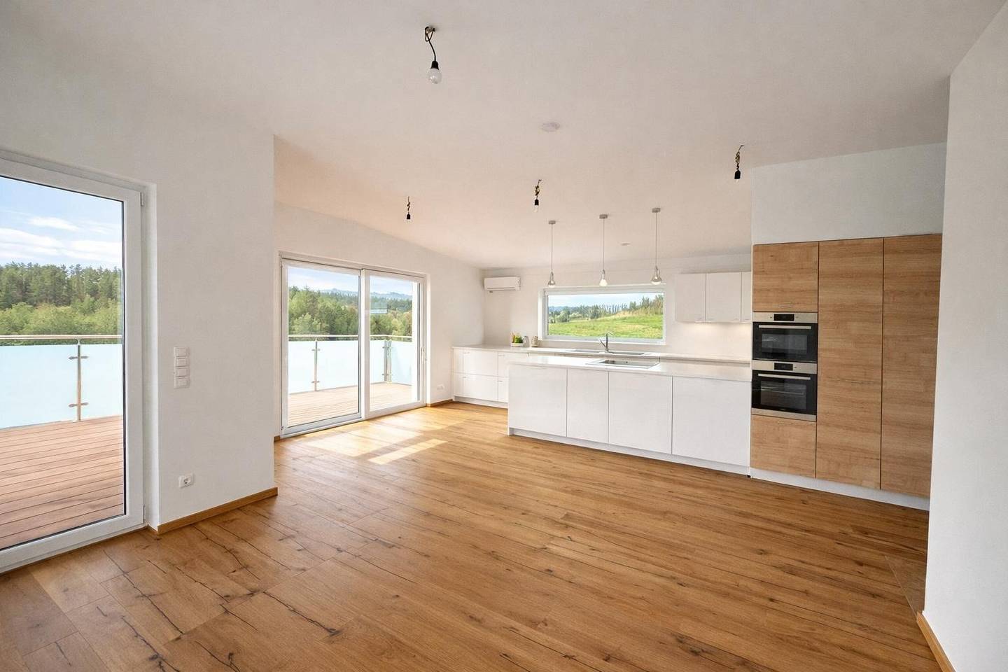 Graz-Fölling/Mariatrost-Neubau-3 Zimmerwohnung mit großer überdachter Dachterrasse und 2 Carportplätzen