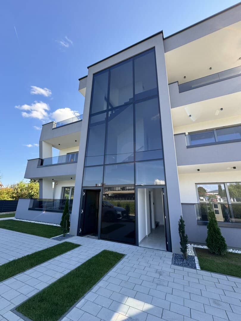Graz-Straßgang! Exclusive Penthouse-Wohung mit 113 m² Dachterrasse !