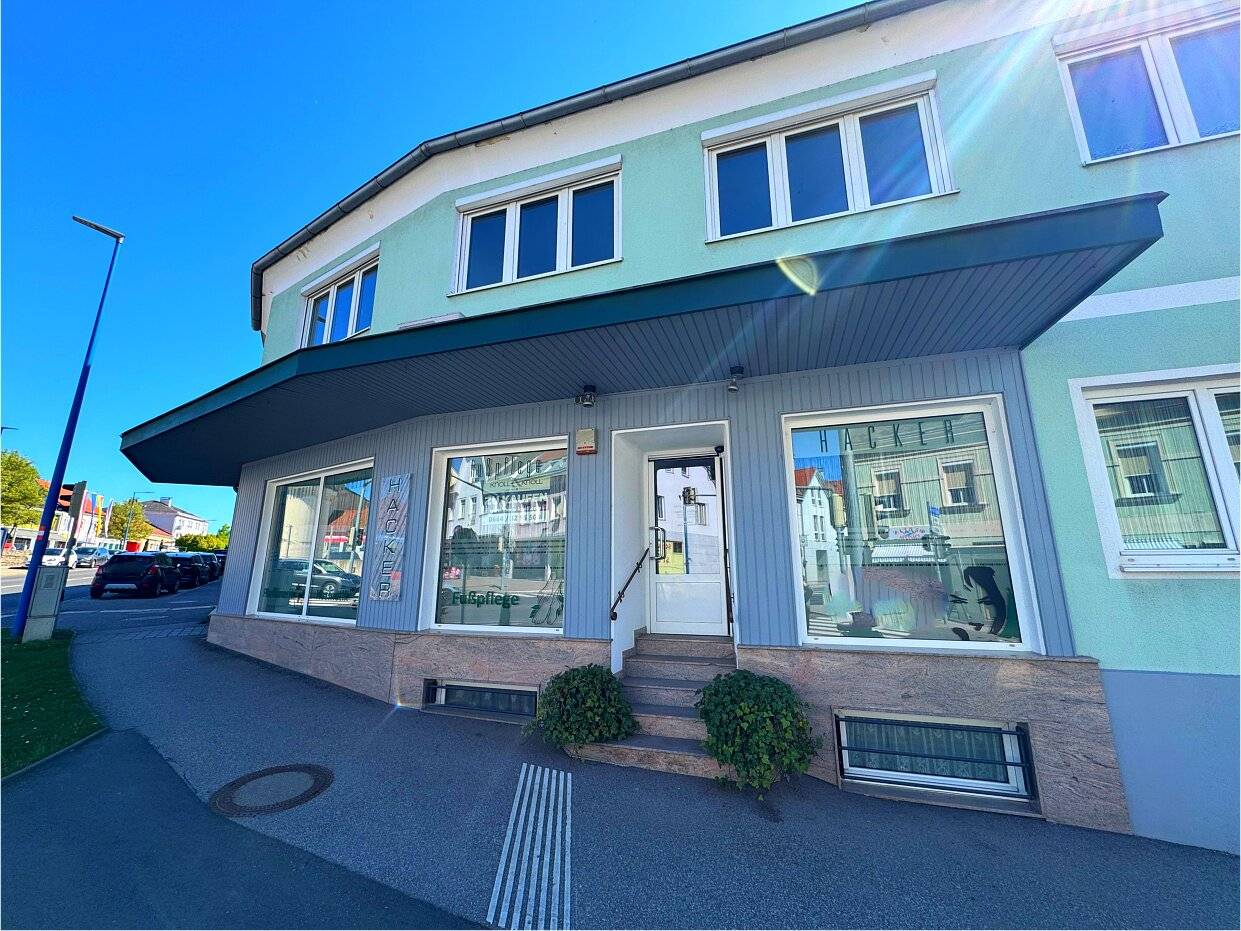 STEGERBACH ZENTRUM – Geschäftshaus mit Wohnung in Toplage mit vielseitigem Potenzial