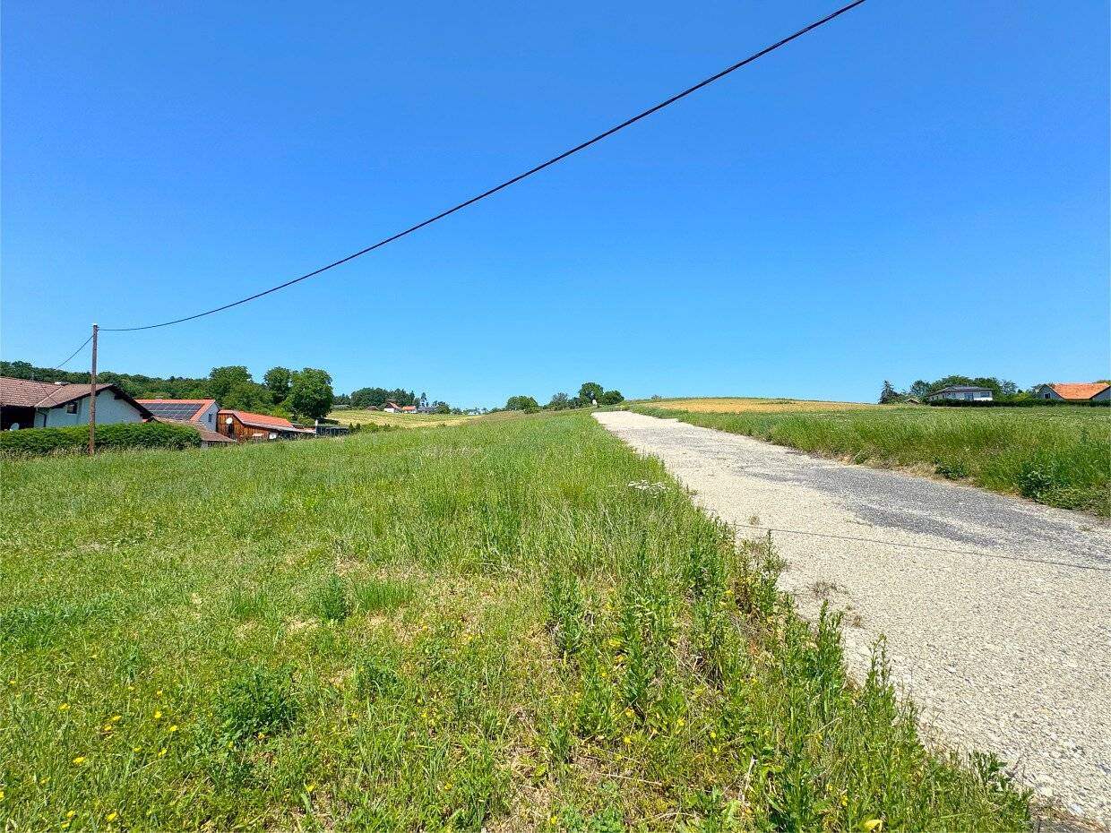 SINABELKIRCHEN – Sonniger Baugrund mit Grünblick & perfekter Verkehrsanbindung