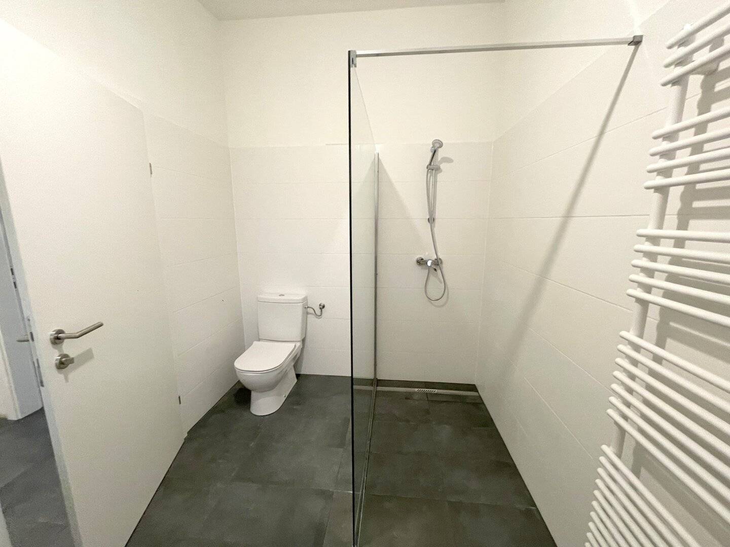 Exklusive Neubauwohnung in der Nähe der Kärntnerstraße, ca. 54,15m², 2 Zimmer mit Gartenbenützung