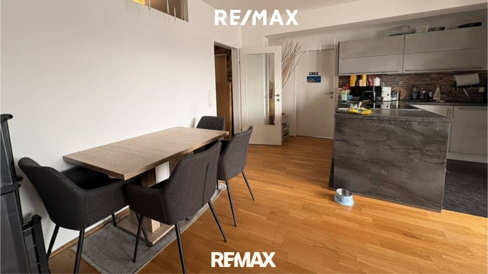Moderne 4-Zimmer-Wohnung mit Eigengarten in Vöcklabruck zu kaufen!