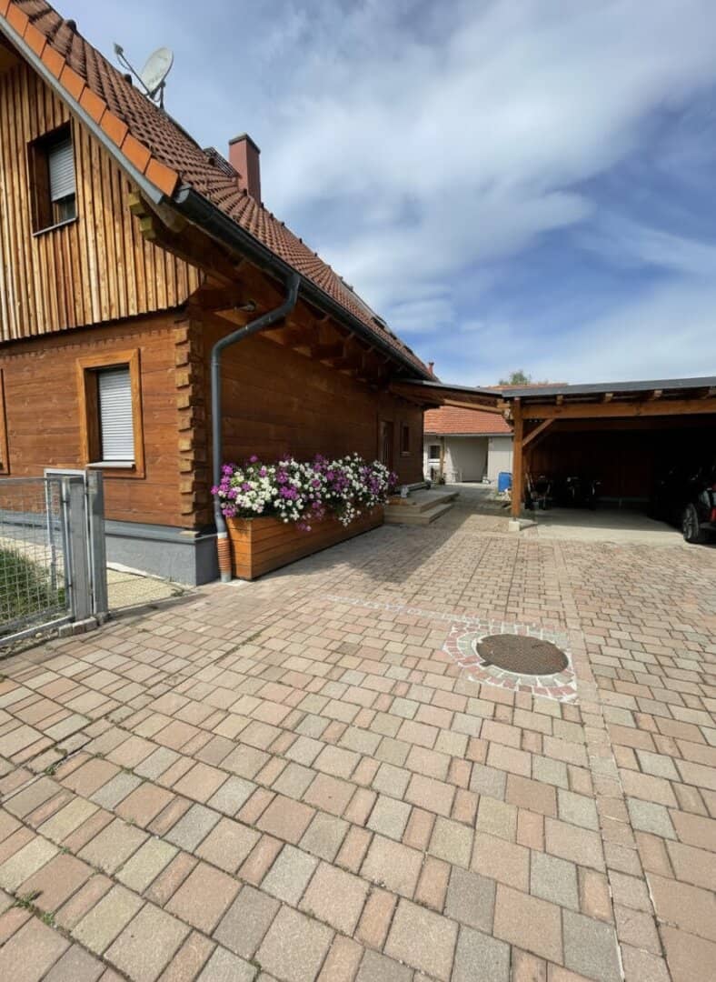 Obervogau - Charmantes Einfamilienhaus mit 4 Zimmern und einem 2ten kleinen Haus sowie Doppelcarport - vielseitig verwendbar!