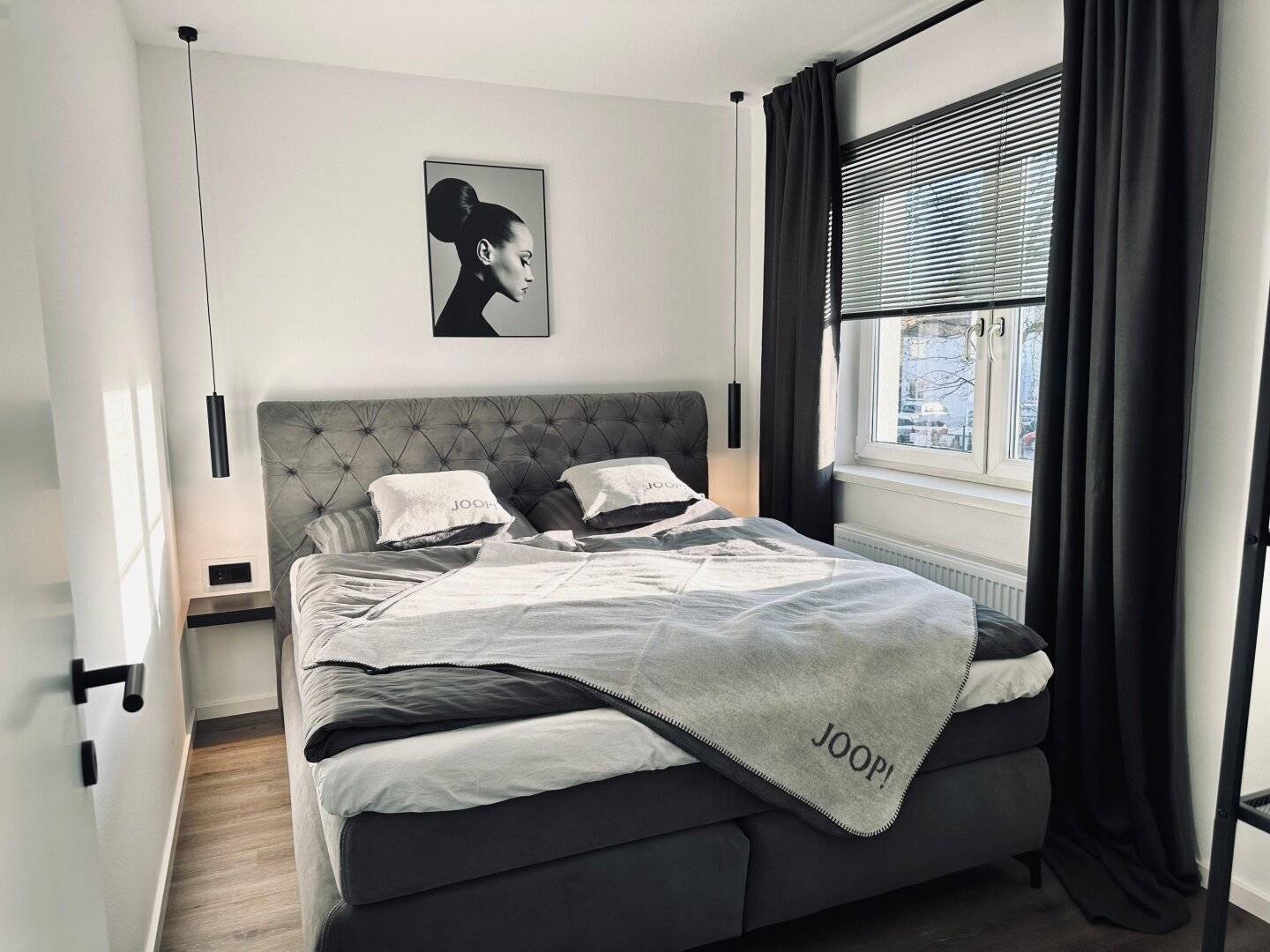 Kernsanierte Designerwohnung mit Westbalkon in begehrter Lage von Graz-Straßgang!