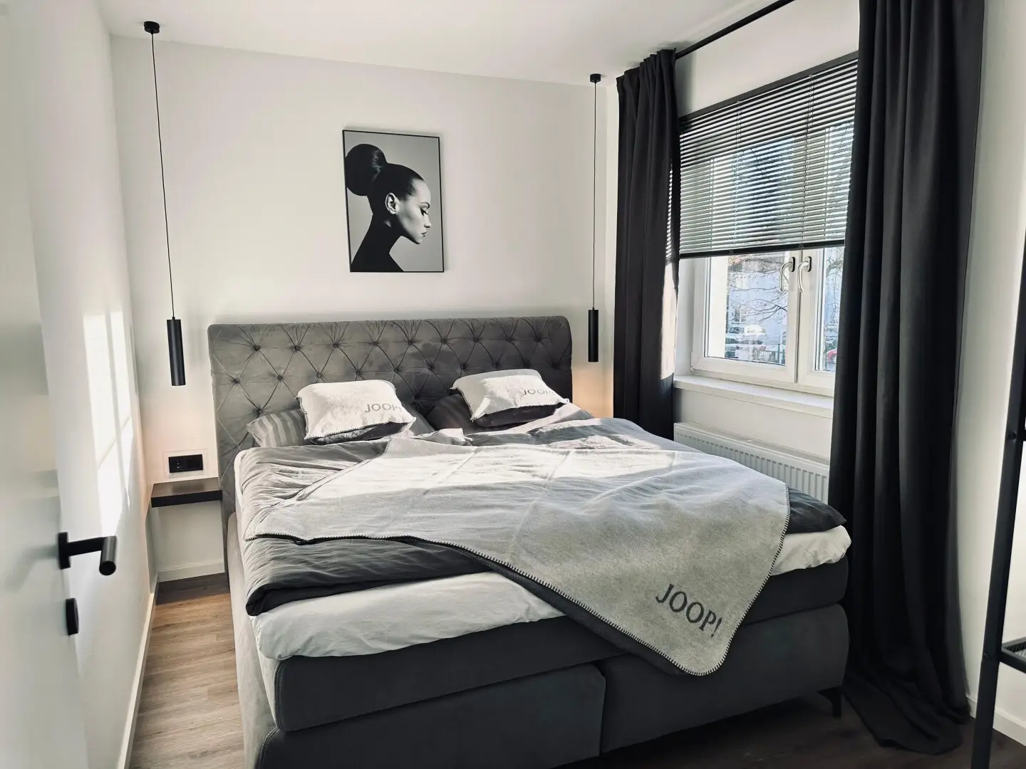 Kernsanierte Designerwohnung mit Westbalkon in begehrter Lage von Graz-Straßgang!
