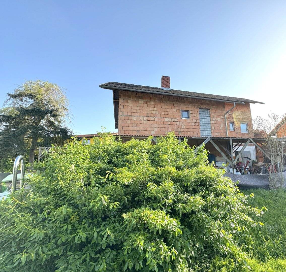 Bachsdorf bei Lebring, Ein- oder Zweifamilienhaus, Wohnfläche: ca. 240 m² | Zimmer: 6| Grundstück: 781 m²