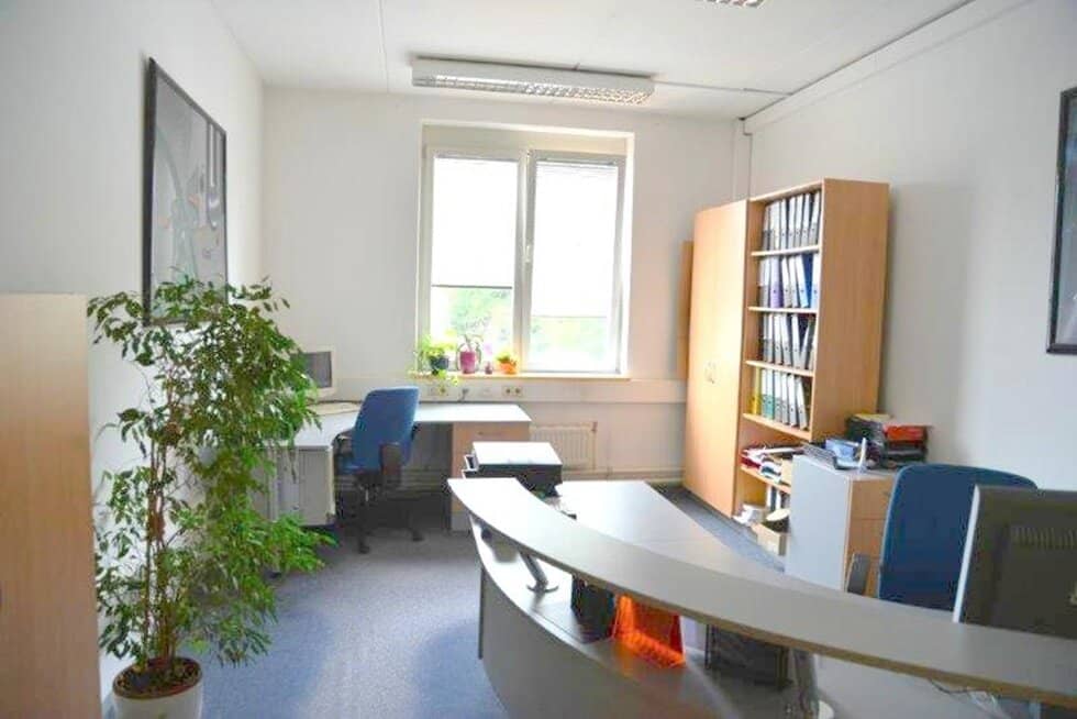 Büro, Geschäftslokal, Ordination, Praxis, Friseur, ab 40m² - 309,30m², nähe Hergottwiesgasse (Odörfer)