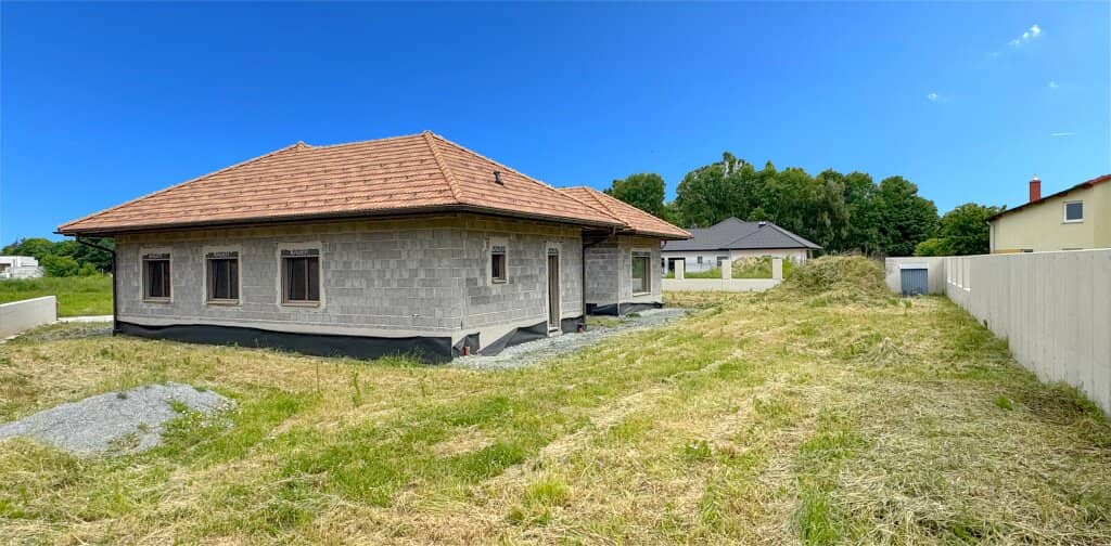 BUNGALOW Erstbezug in der Nähe von Oberwart.