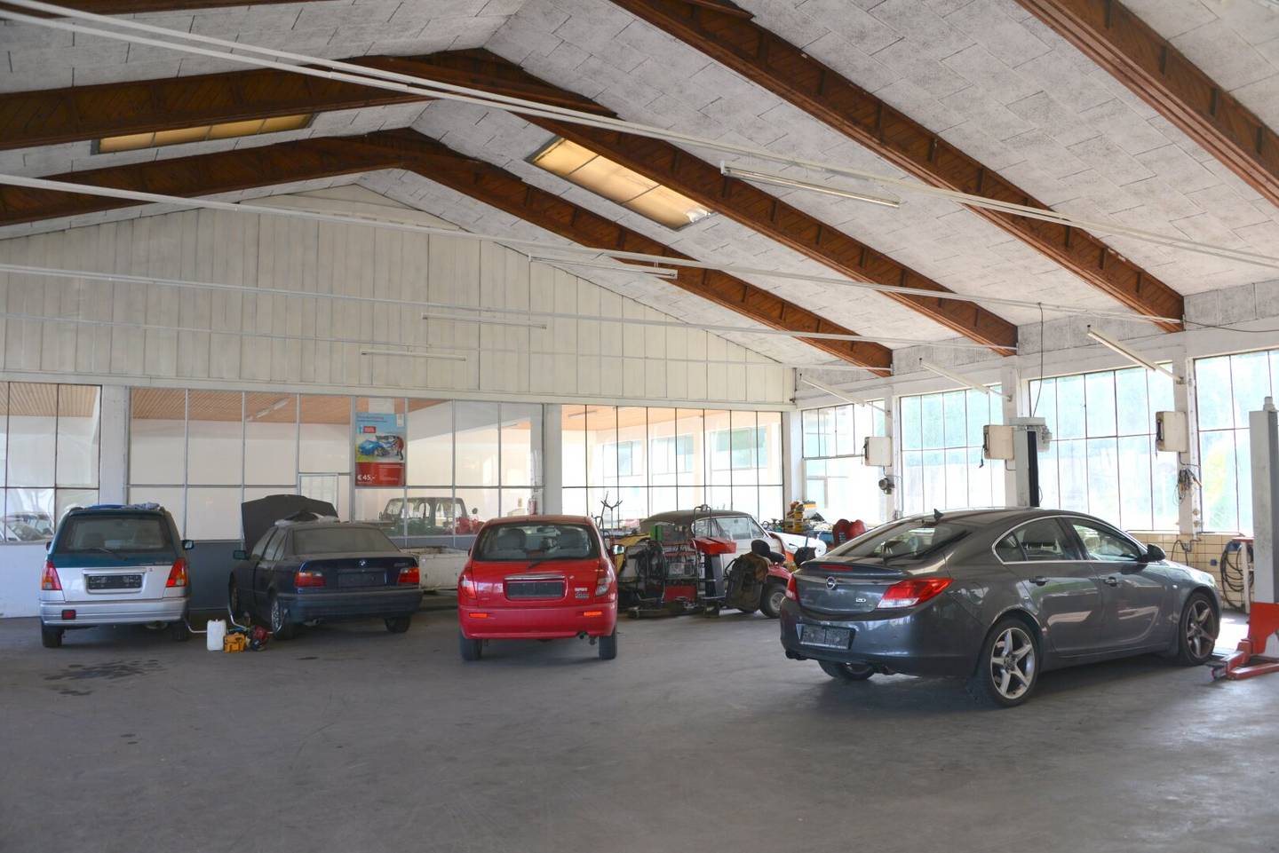 Graz - Wiener Straße! Lagerhalle, Produktionsstätte, Werkstätte, Garage, Autoaufbereitung, Autolagerung,