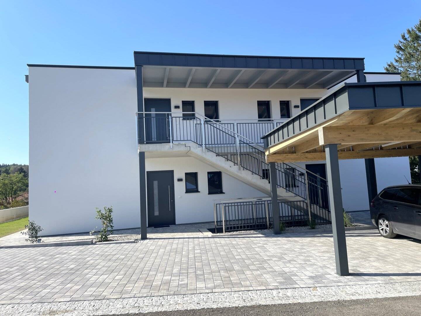 Arnfels! Exklusive Erdgeschoß Wohnung 70 m², 3 Zimmer, 1 Terrasse, Top Infrastruktur