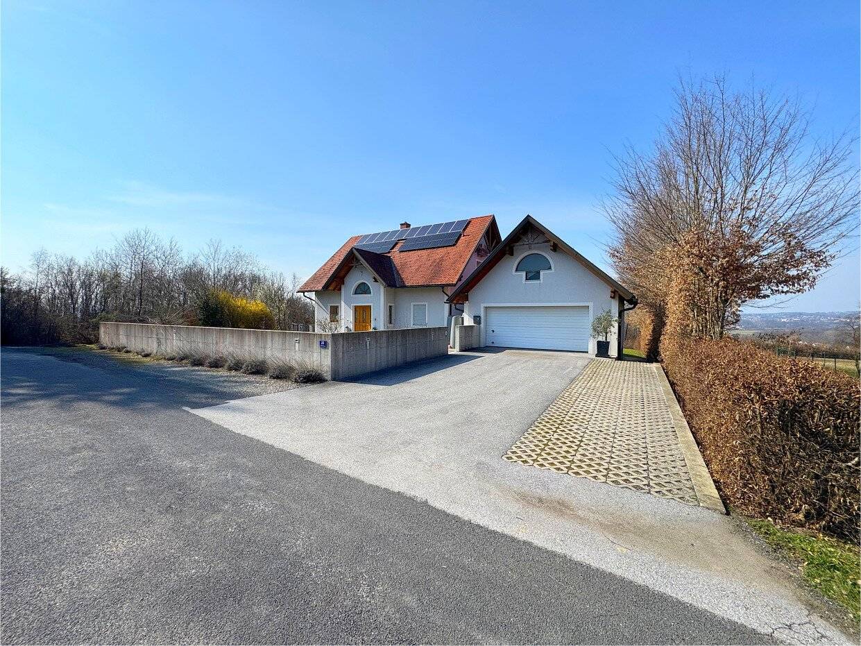 SÜDBURGENLAND – Premiumhaus mit Ganztagssonne, unverbaubarem Fernblick & nahezu energieautark