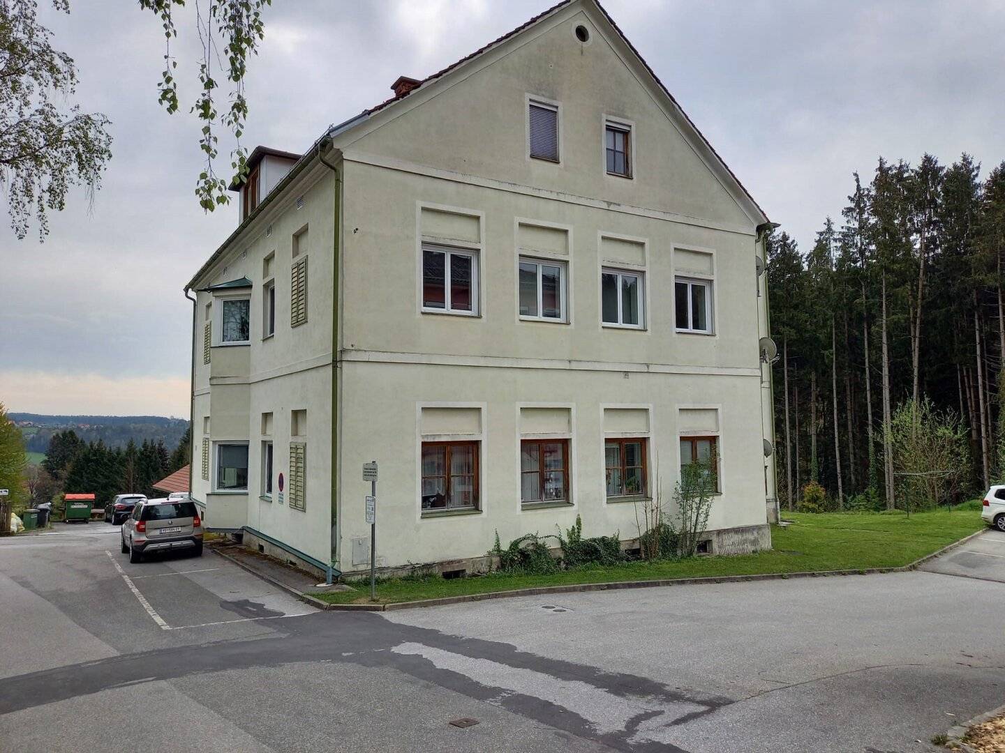 Stallhofen bei Voitsberg! Tolles Renditeobjekt mit 9 Wohnungen und ca. 3,5 % Ertrag!