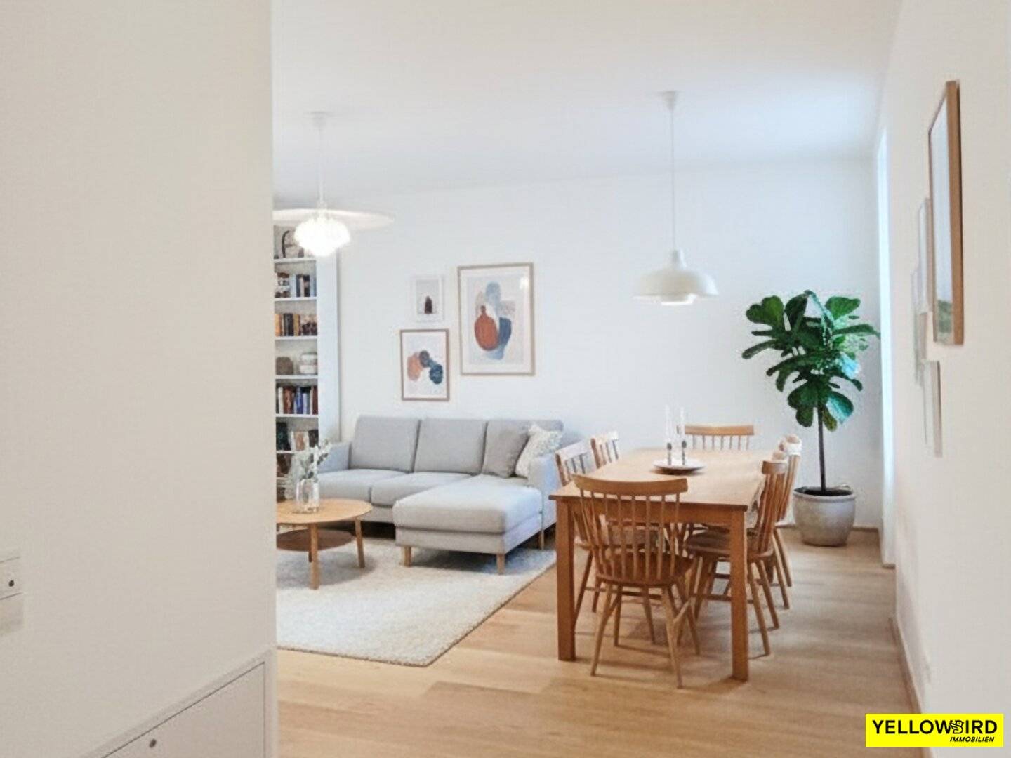4 1/2 -Zimmer-Wohnung in direkter U-Bahn-Nähe - 21 m² Freifläche
