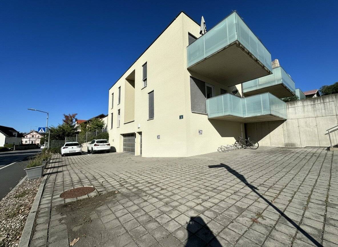 *** Attraktive Tiefgaragenstellplätze *** in Ragnitz