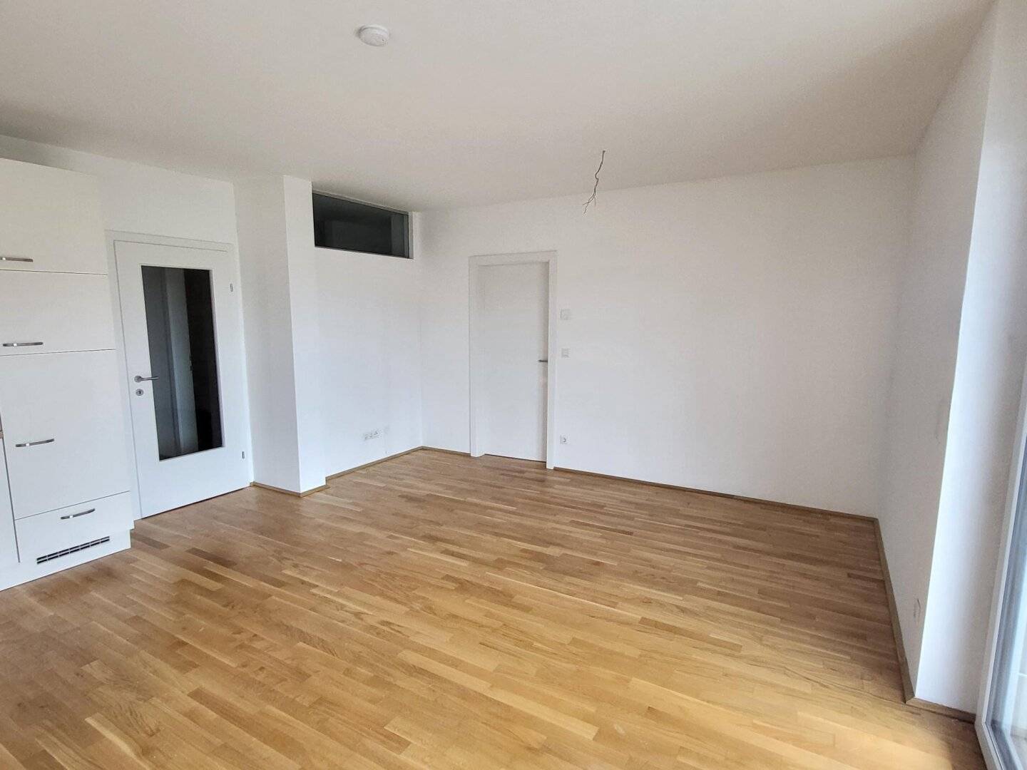 STILVOLLE 2-ZIMMER-WOHNUNG I CA. 48 QM I BALKON I ROTO IMMOBILIEN