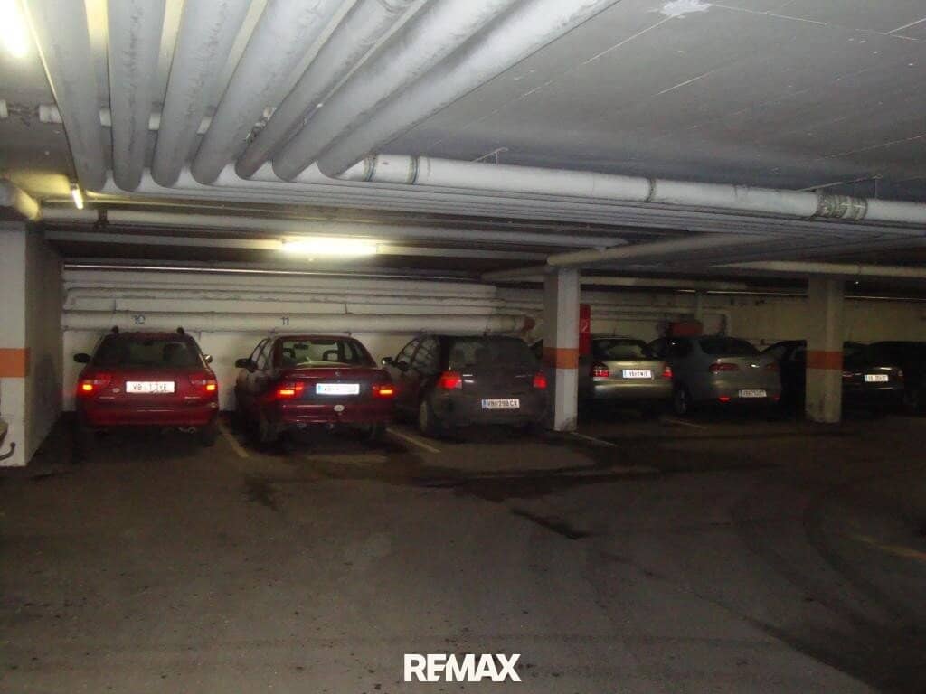 Tiefgaragenplätze im Burgstall / Zentrum von Vöcklabruck zu mieten