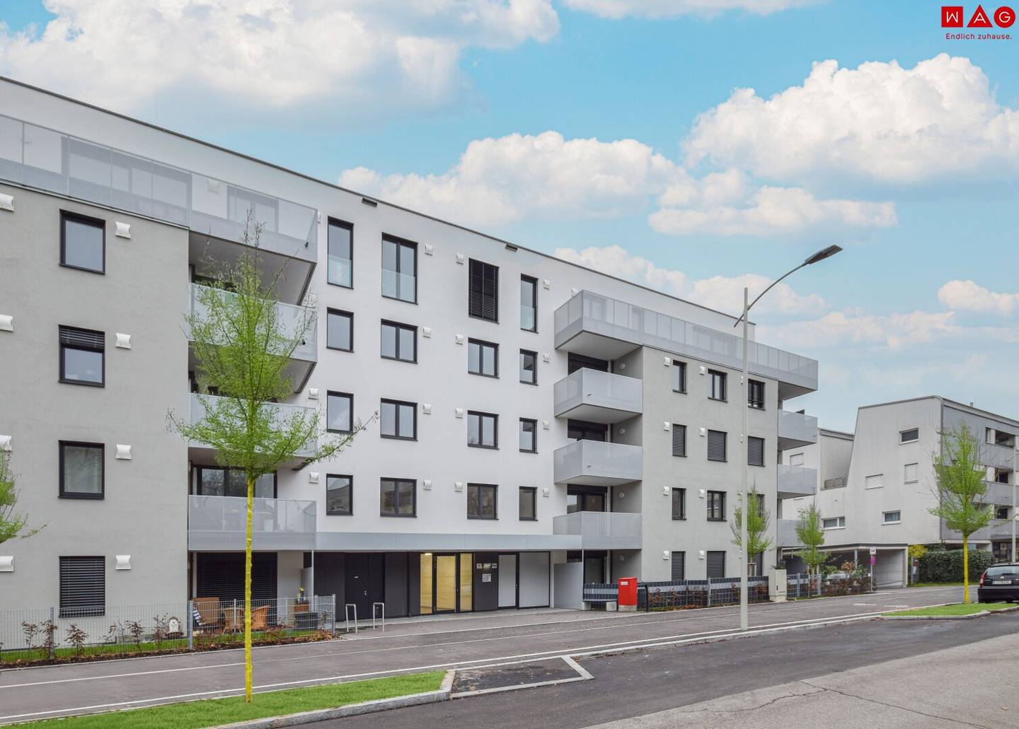 Gebäude Straßenansicht