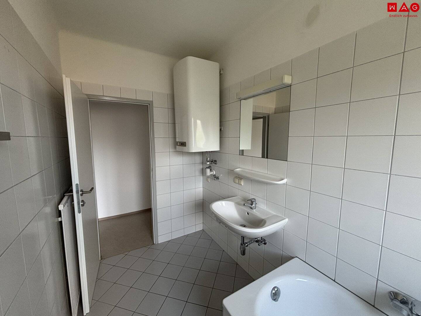 Tolle Wohnung in einem sanierten Wohnhaus mit Lift!