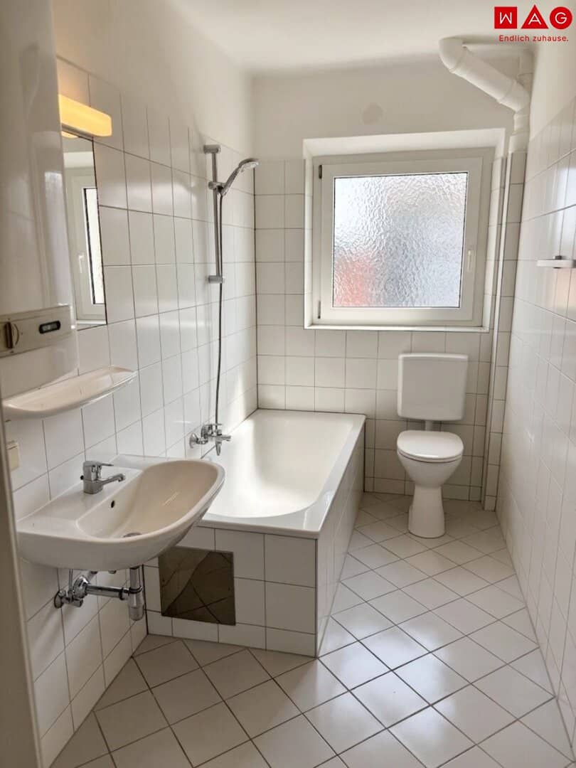Tolle Wohnung in einem sanierten Wohnhaus mit Lift!