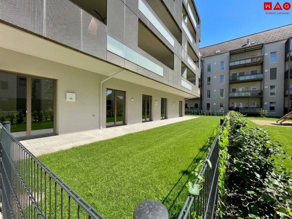 Quartier am Park: Mit modernster Technik ausgestattete Familienwohnung mit 122 m² Eigengarten + 59 m² Terrasse