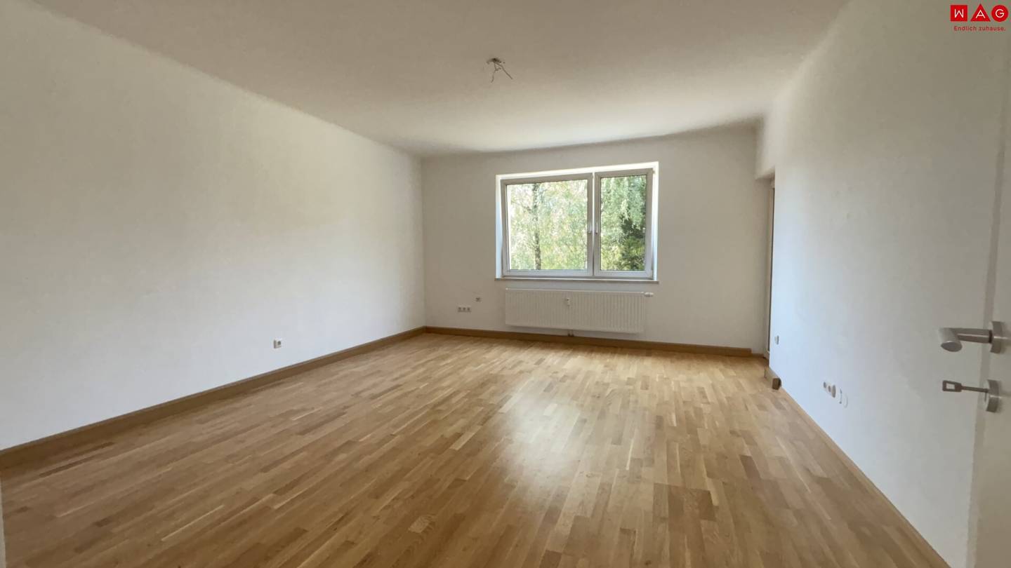 Moderne Familienwohnung mit Balkon am ruhigen Stadtrand in Steyr Münichholz: ideale Kombination aus Wohnqualität und perfekter Infrastruktur! Aktuell in Sanierung!