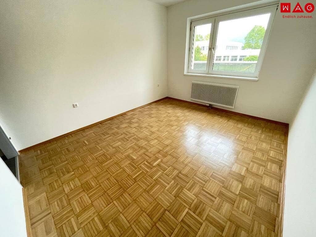 Sonnige Zweizimmerwohnung mit Balkon!