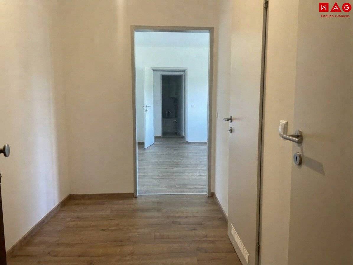Sonnige 2-Zimmerwohnung mit Balkon!