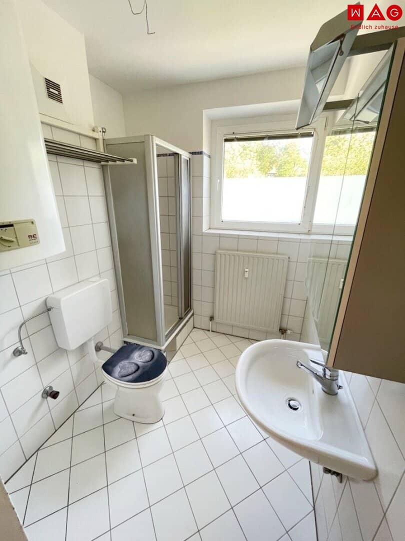 Ansprechende 2 Raum-Wohnung mit Balkon und Parkplatz